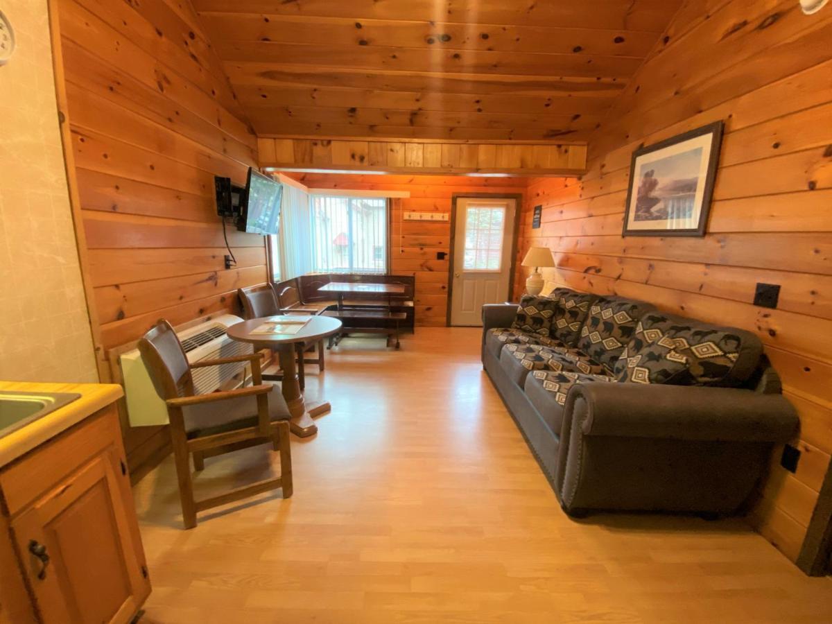 Boulders Resort Лейк Джордж Екстериор снимка